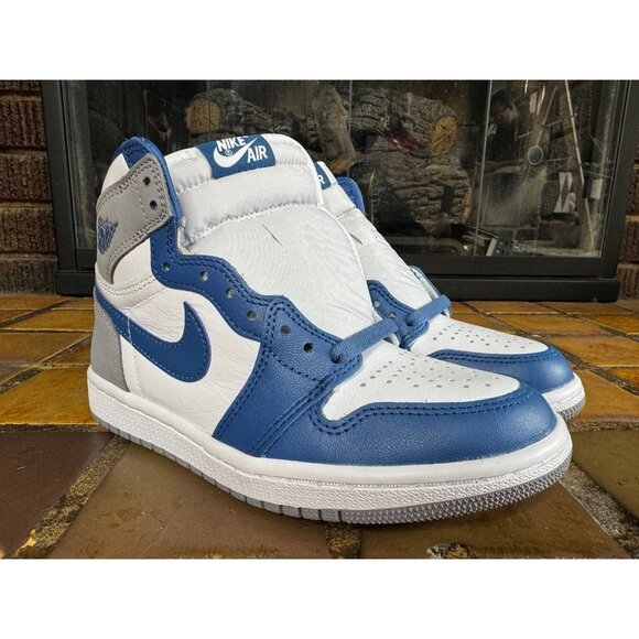 Mens 4 Air Jordan 1 Retro OG High True Blue Basketball Sneakers DZ5485-410 - Picture 2 of 7